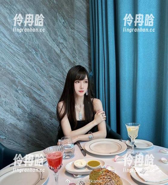 腐团儿Ikaros 豹纹图集大揭秘!腐团儿Ikaros又给我们带来了什么样的资源?