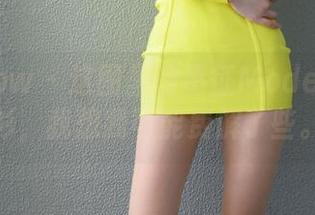 花漾show – 这图里的葛征Model与白衬衫，我想我可能费解了些。