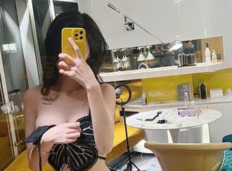 微密圈 – 在写真中探索葛征的妹妹：到底是妹妹好看还是我眼光差？