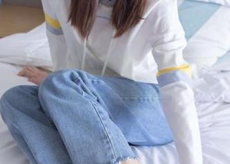 袜啵啵 – 白棉袜花絮版：稚予的随性时刻扫一扫合集