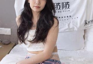 袜啵啵 – 芝士和她的皮鞋，这组图片简直是我心中的“原图”标杆！