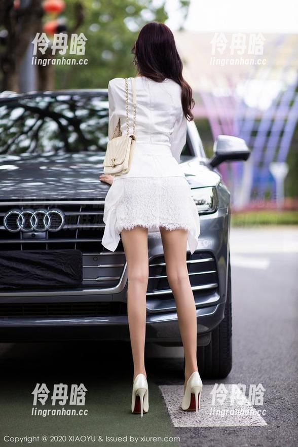 语画界-李丽莎 语画界 - 李丽莎职业装合集大揭秘:她怎么总能把枯燥的办公服穿得这么吸引人啊!