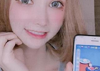 想看碧蓝航线约克公爵的全套吗？超级小禾儿说：下载记得给我点赞哦！