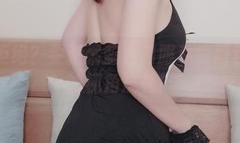 谁能拒绝？雯粥粥蓝色制服私房图包带来的视角洗礼！