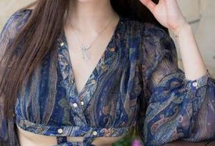 魅妍社 – “糯美子Mini”不只是个女孩：她的最新作品集，把温柔与力量结合得恰到好处！