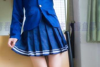 想看青春女仆的魅力？来瞧鳗鱼霏儿的免费写真吧！